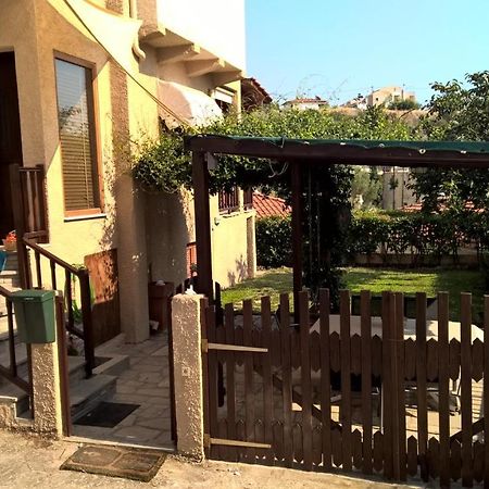 Euphoria Beach House Palaiontsiflikion Bagian luar foto