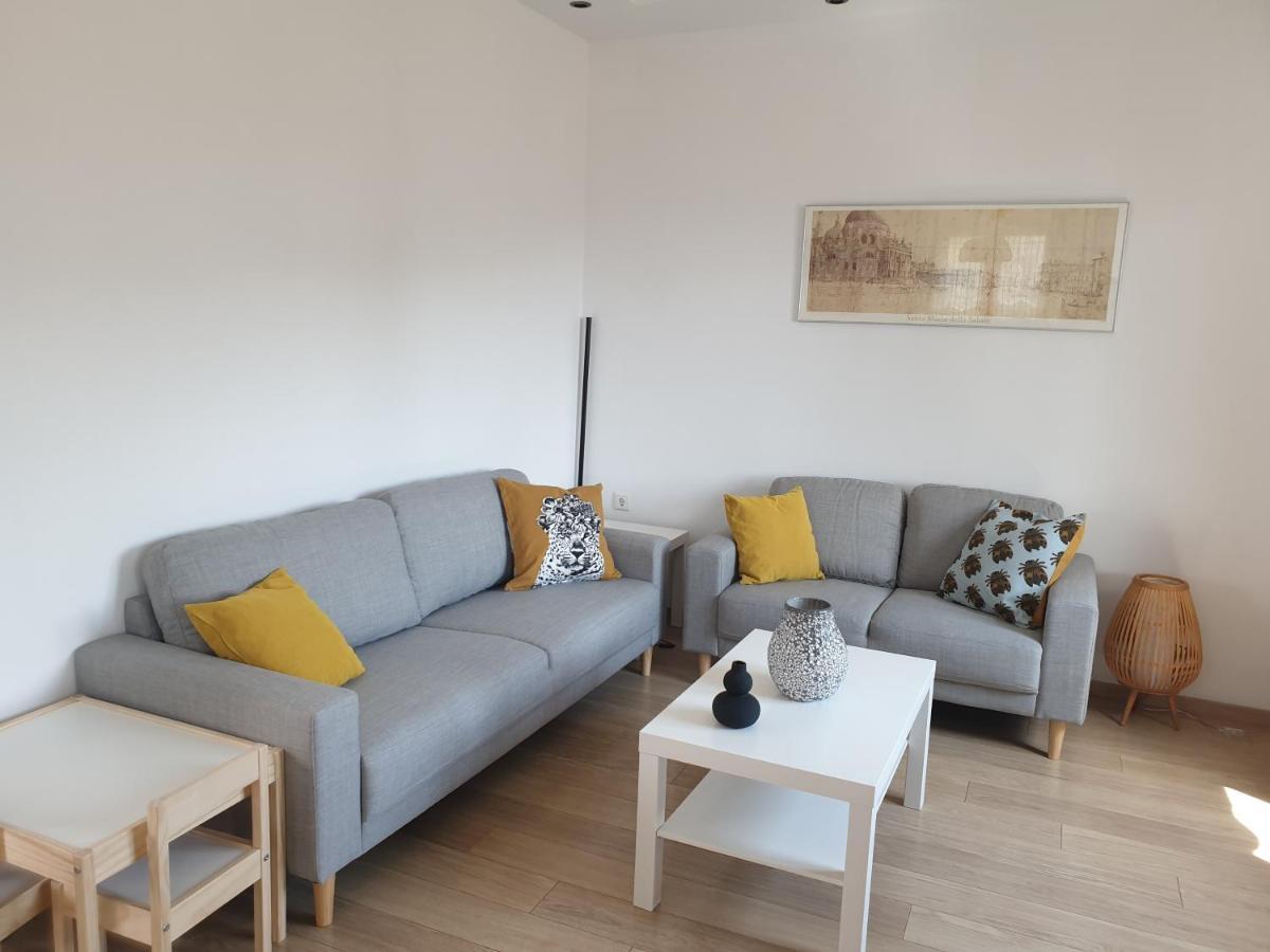 Euphoria Beach House Palaiontsiflikion Bagian luar foto