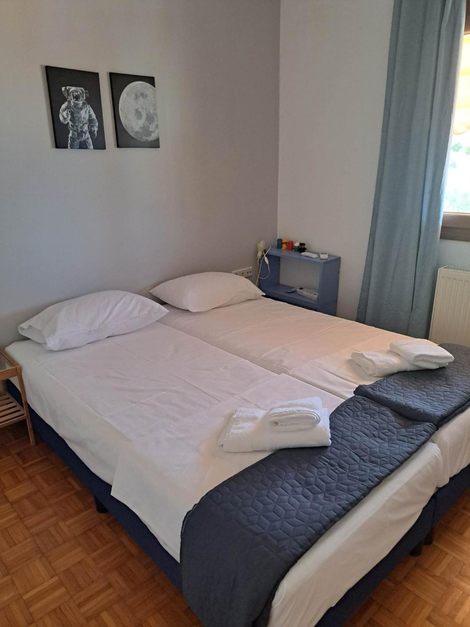 Euphoria Beach House Palaiontsiflikion Bagian luar foto